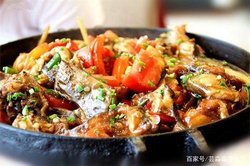 探寻桂林美食的丰富口感：米粉、啤酒鱼及其他传统名菜