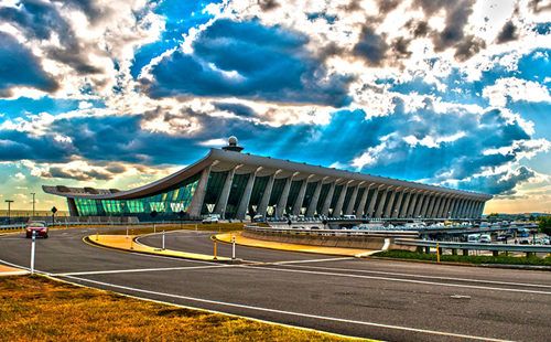 杜勒斯国际机场：美国航空交通的重要枢纽